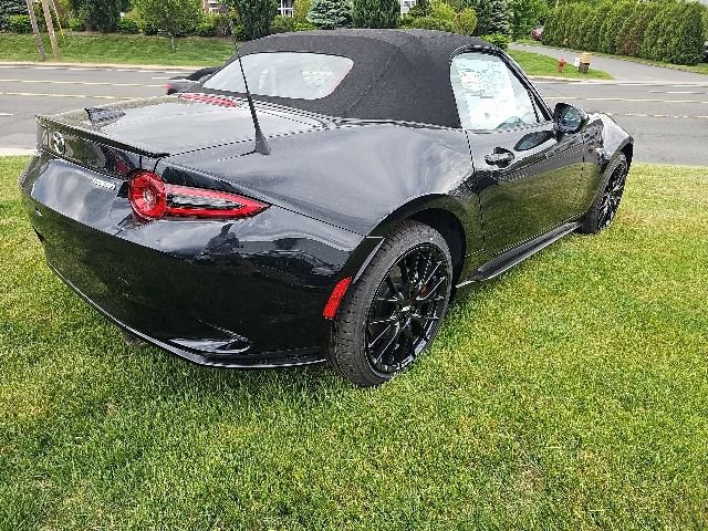 New 2026 MAZDA MX-5 Miata Club w/ Brembo/BBS Recaro Package RWD image 6