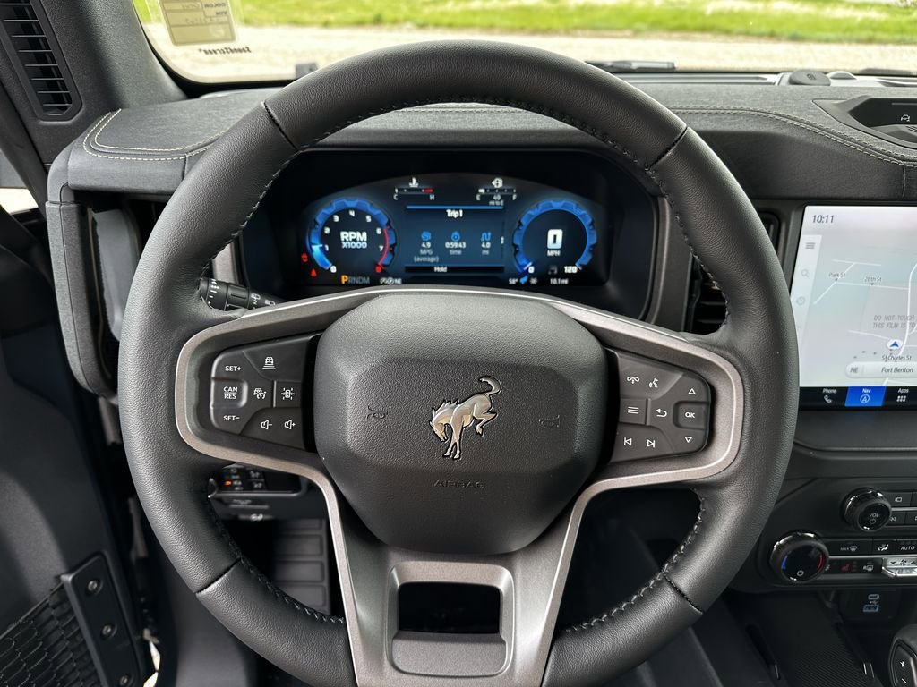 New 2025 Ford Bronco Badlands image 15