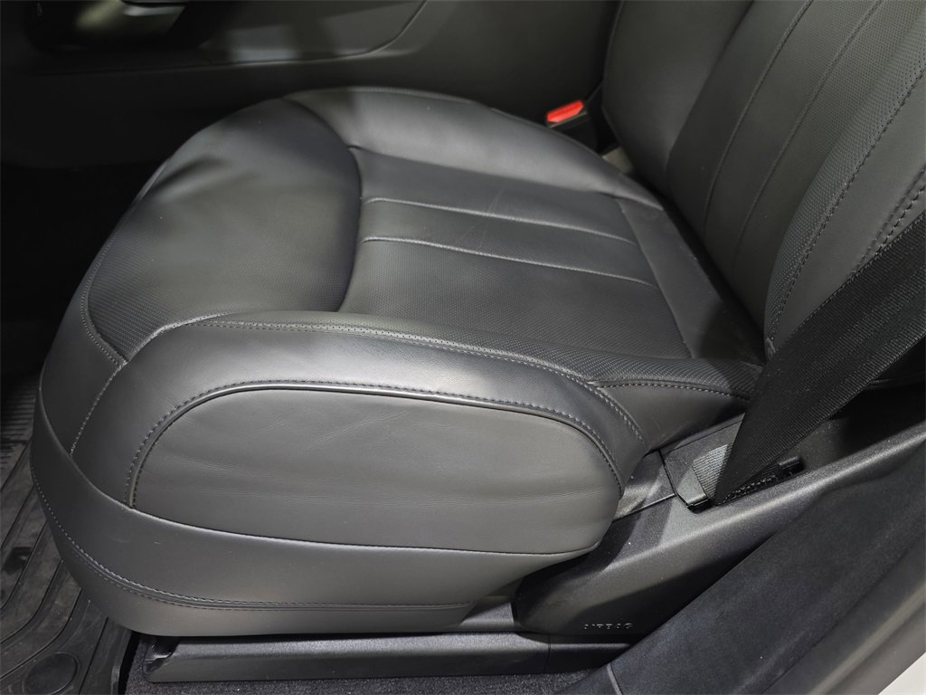 Used 2024 Land Rover Range Rover Sport Dynamic SE image 32