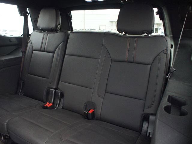 Used 2022 Chevrolet Tahoe RST w/ Luxury Package image 17