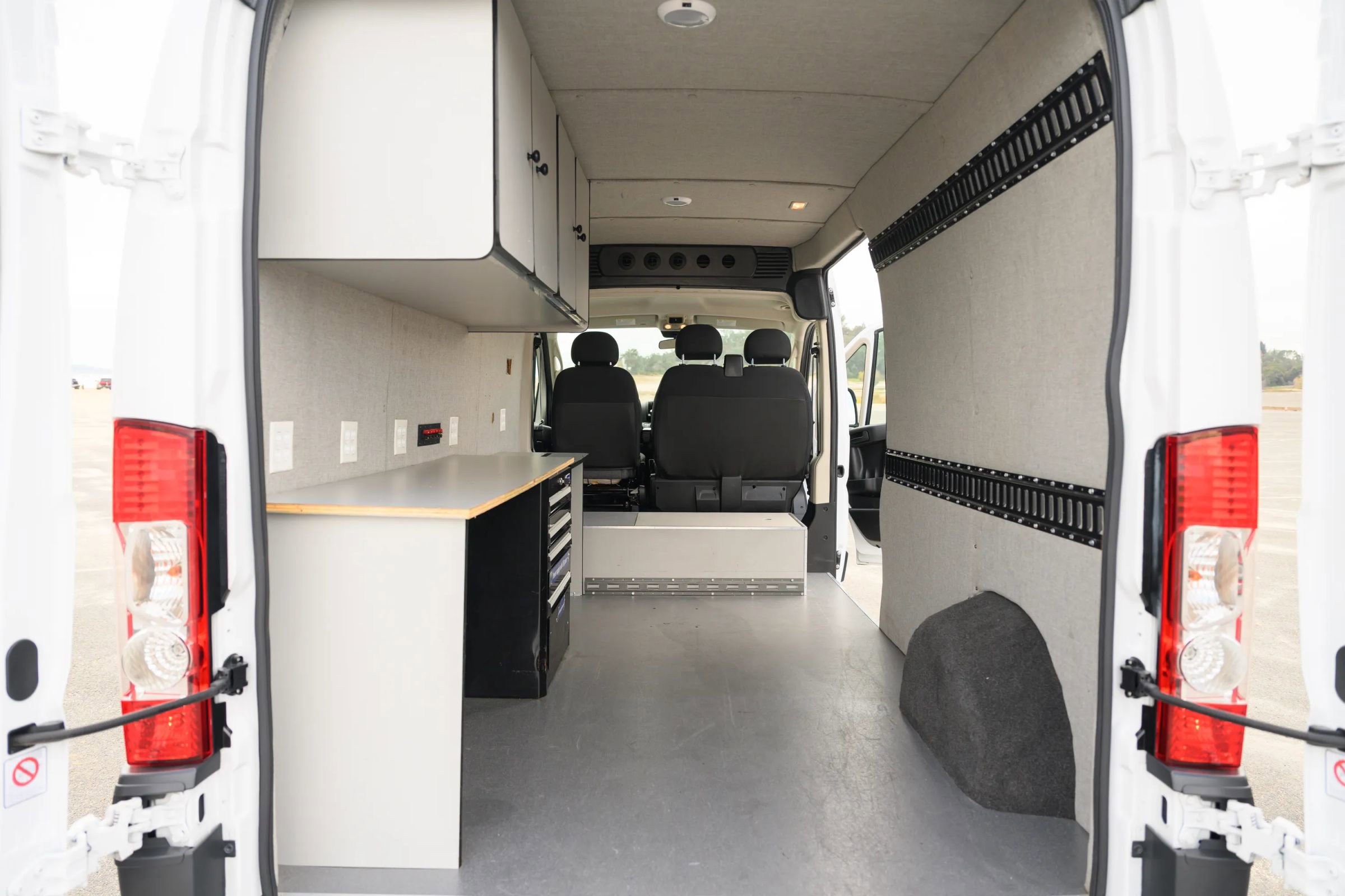 Used 2018 RAM ProMaster 2500 image 27