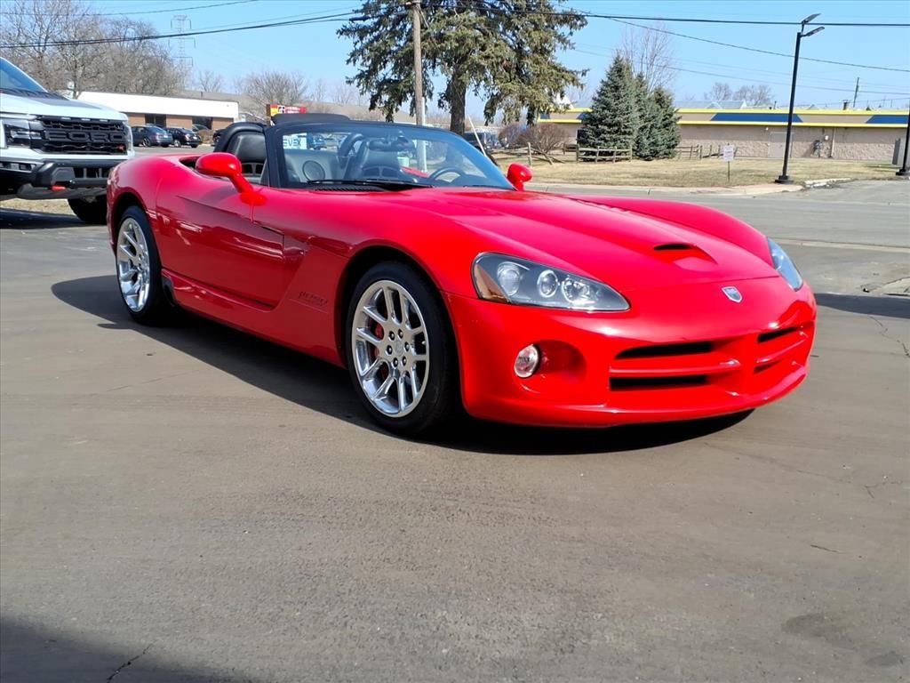 Used 2005 Dodge Viper SRT-10 image 4