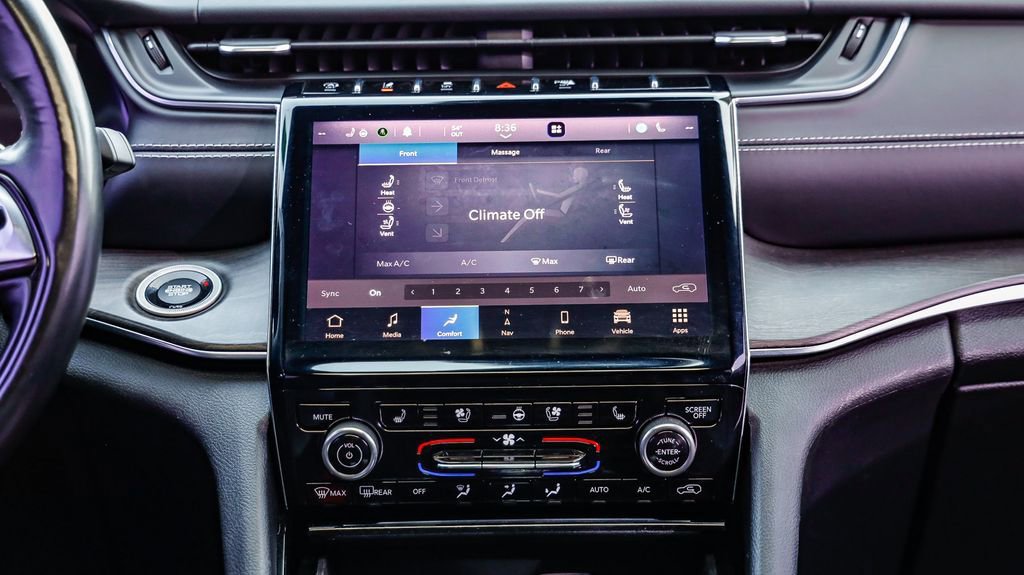 Used 2021 Jeep Grand Cherokee L Overland w/ Advanced Protech Group III image 17