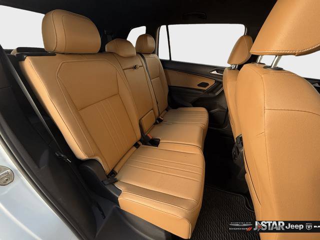 Used 2023 Volkswagen Tiguan SE image 26