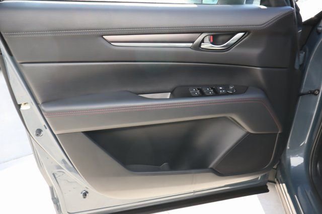 Used 2023 MAZDA CX-5 Carbon Edition image 25