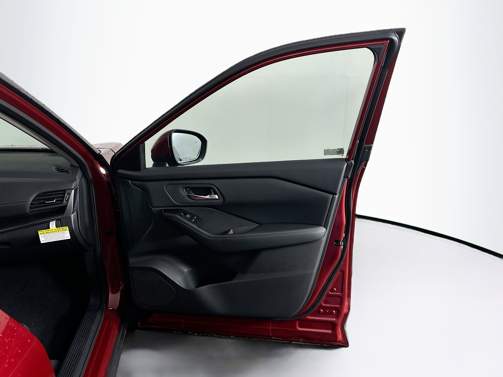 Used 2026 Nissan Rogue SV image 32