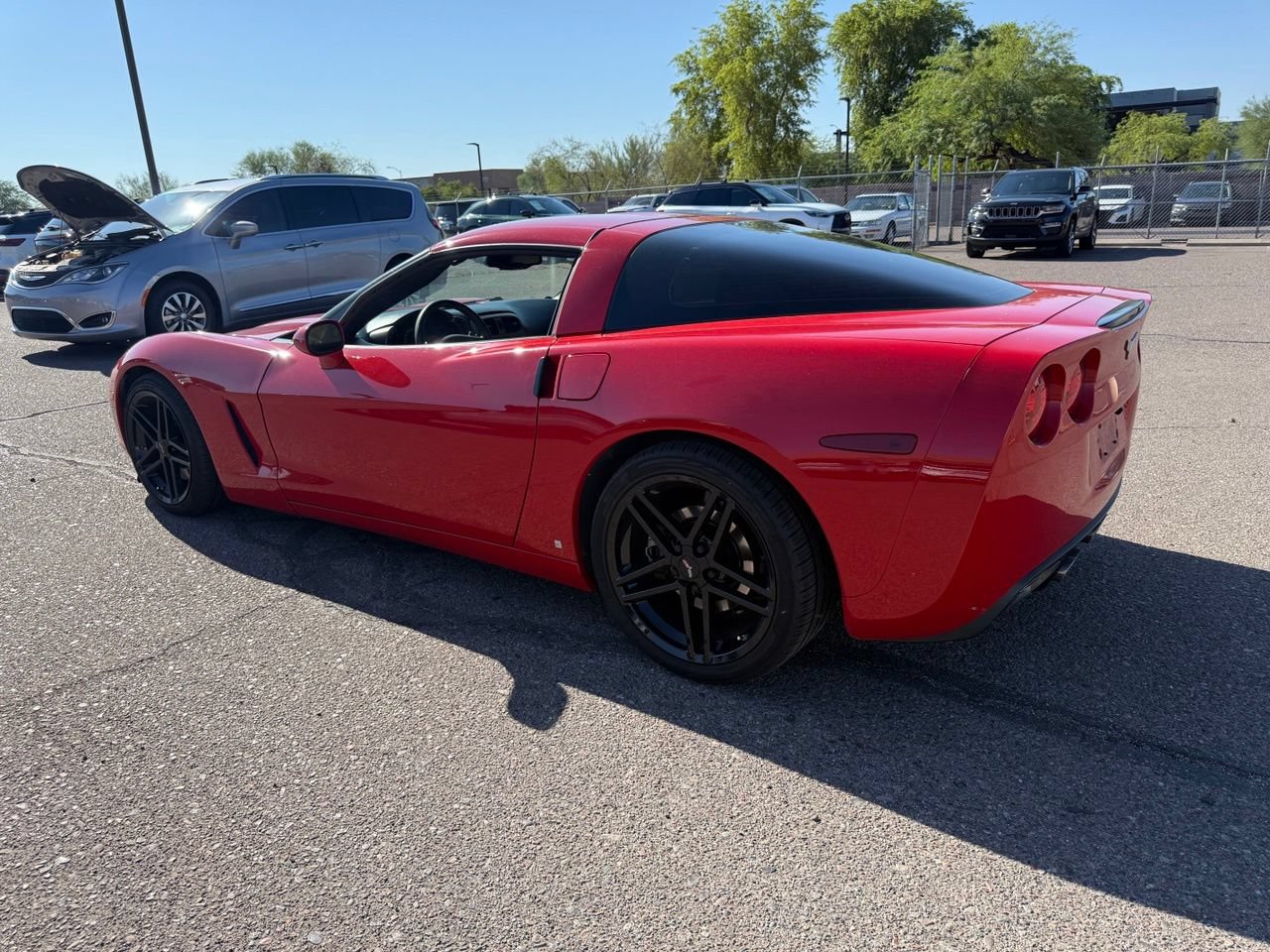 Used 2006 Chevrolet Corvette Coupe w/ Preferred Equipment Group RWD image 7