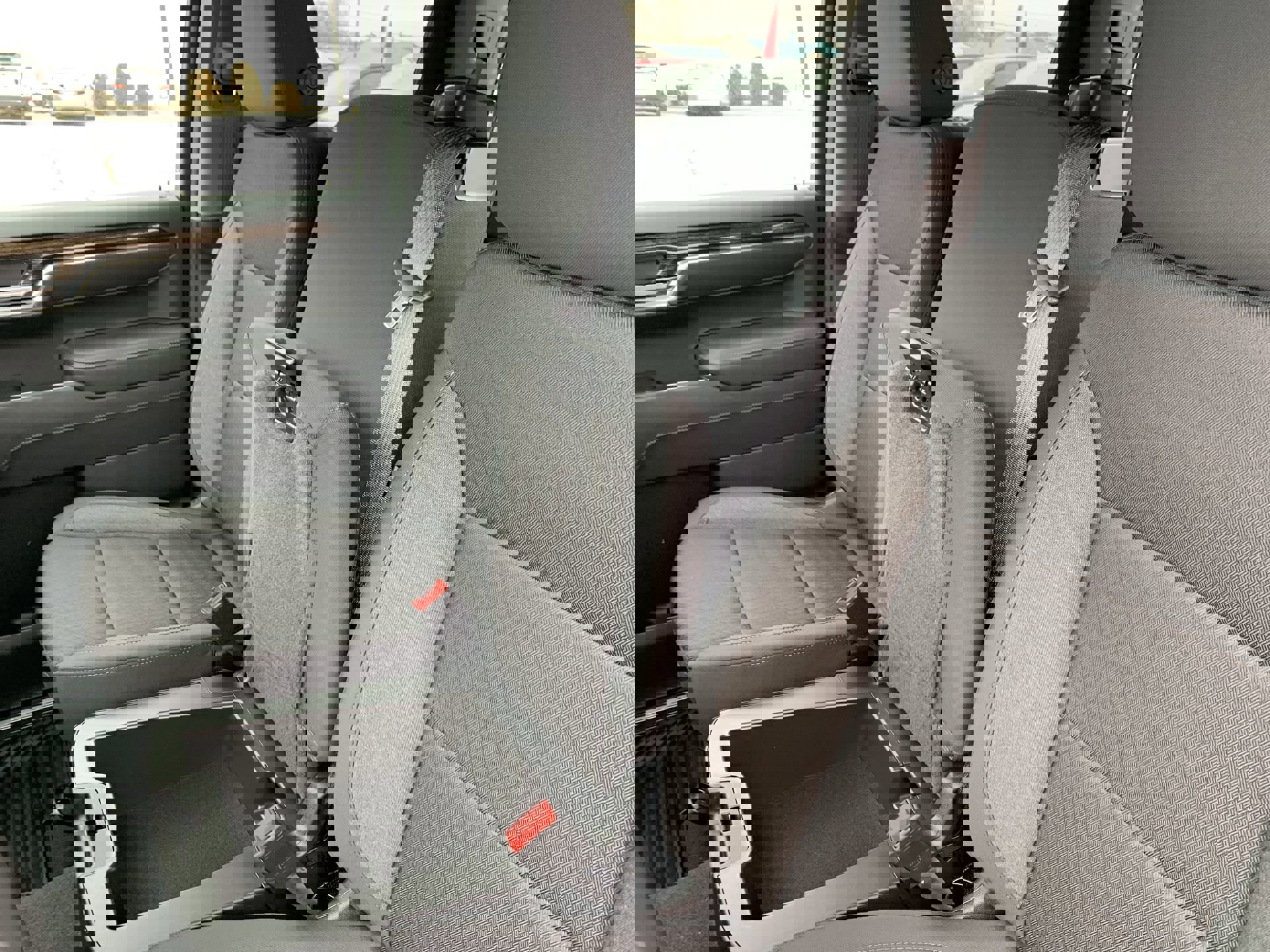 New 2026 GMC Sierra 1500 Elevation image 37