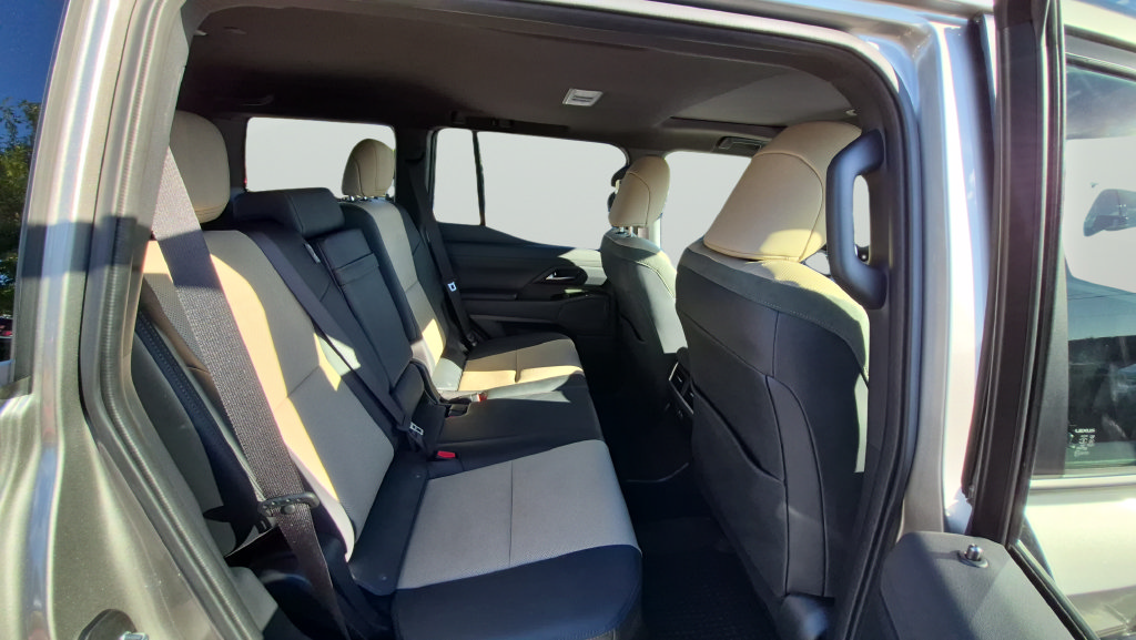 Used 2024 Lexus GX 550 AWD/4WD image 28
