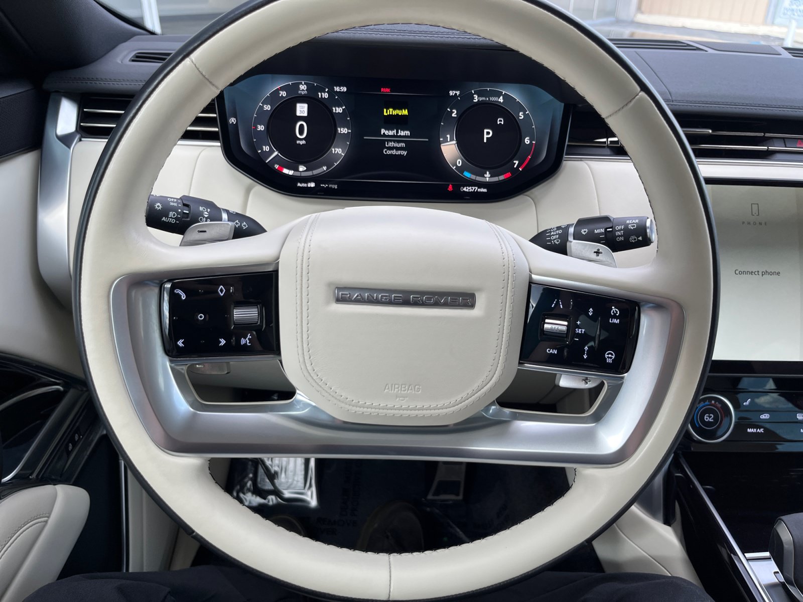 Used 2023 Land Rover Range Rover SE AWD/4WD image 9
