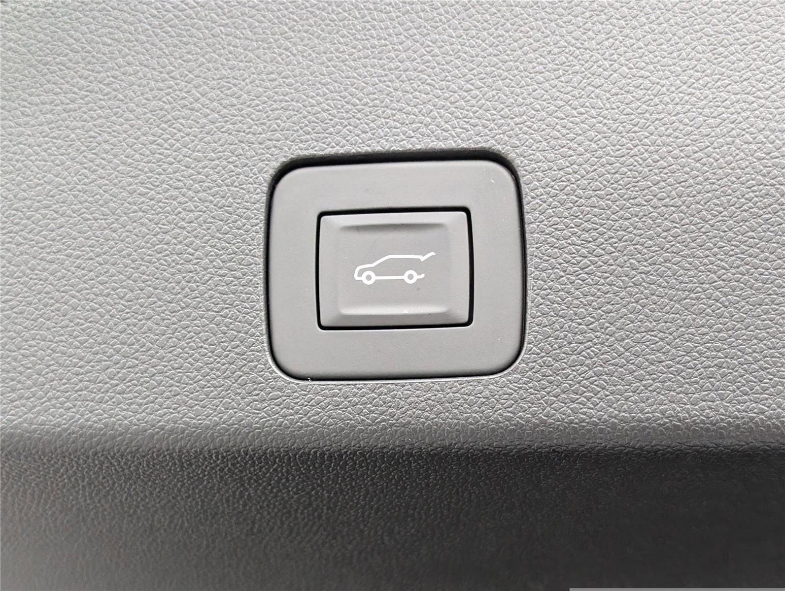 New 2026 Buick Encore GX Sport Touring w/ Comfort Package AWD/4WD image 9