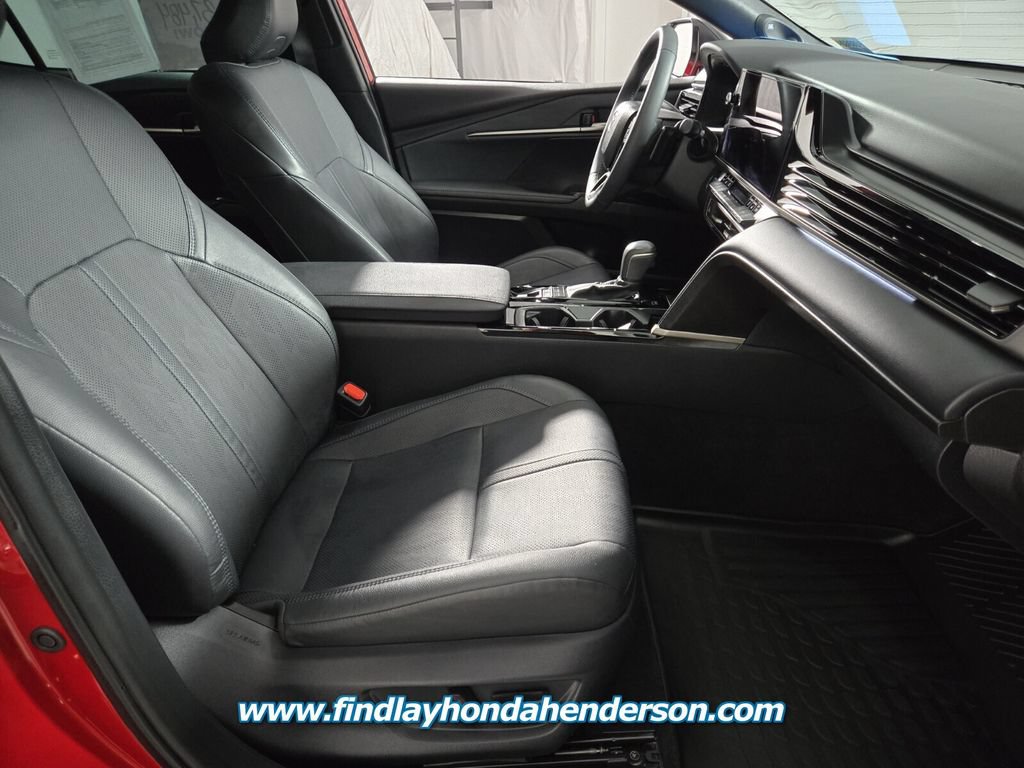 Used 2025 Toyota Camry XSE w/ Premium Package FWD image 21