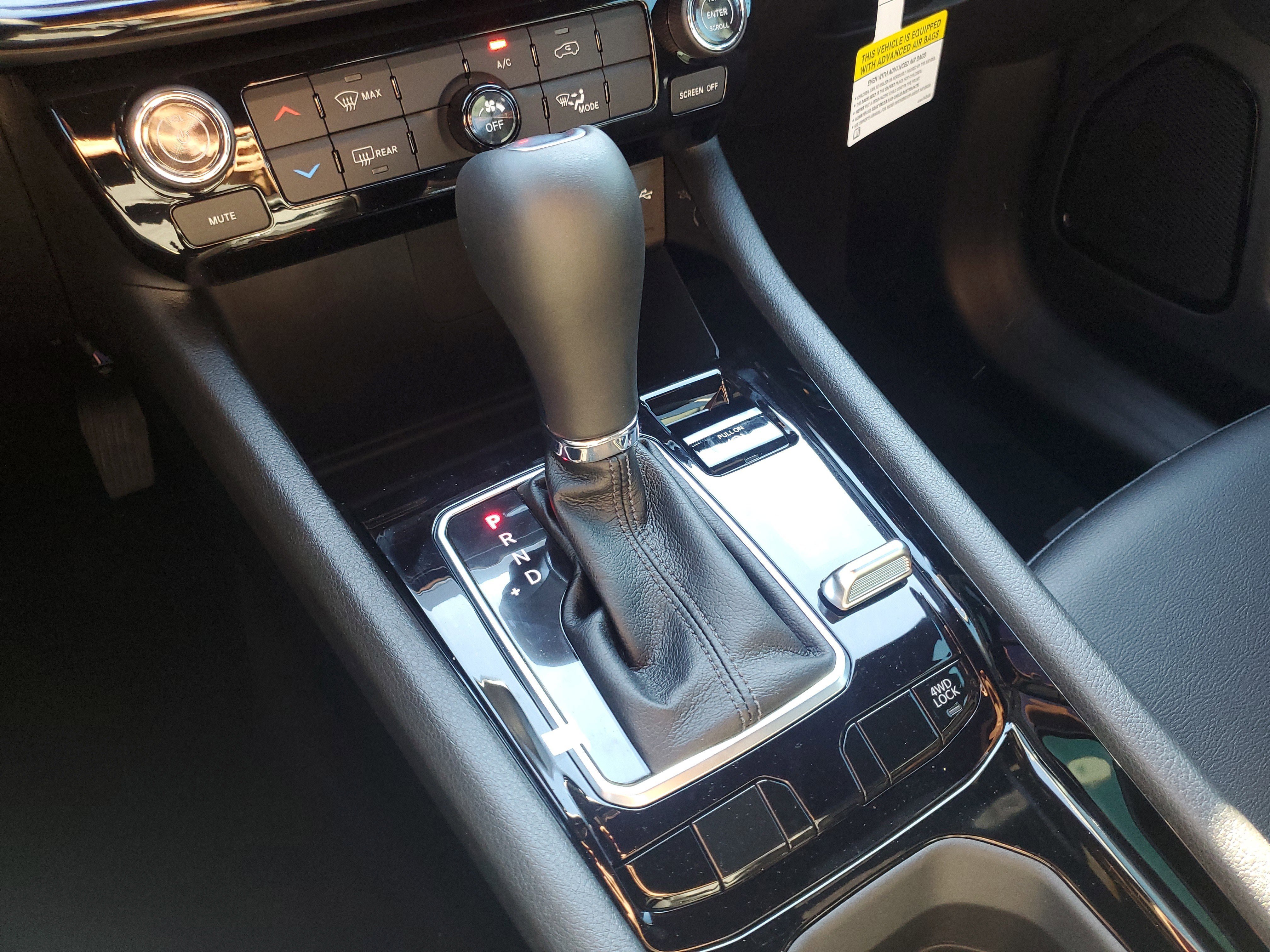 New 2026 Jeep Compass Latitude image 18