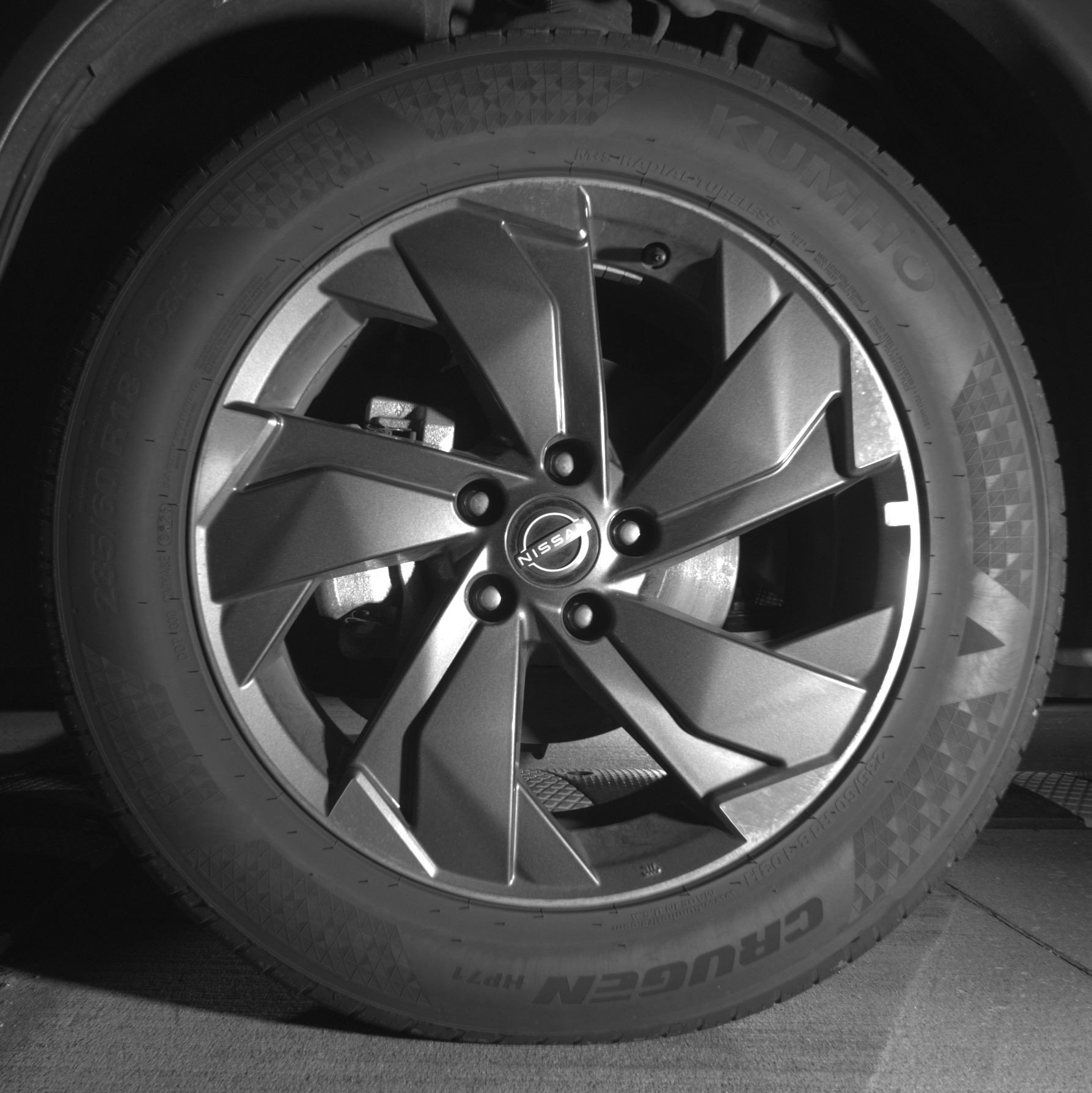 Used 2025 Nissan Rogue SV FWD image 12