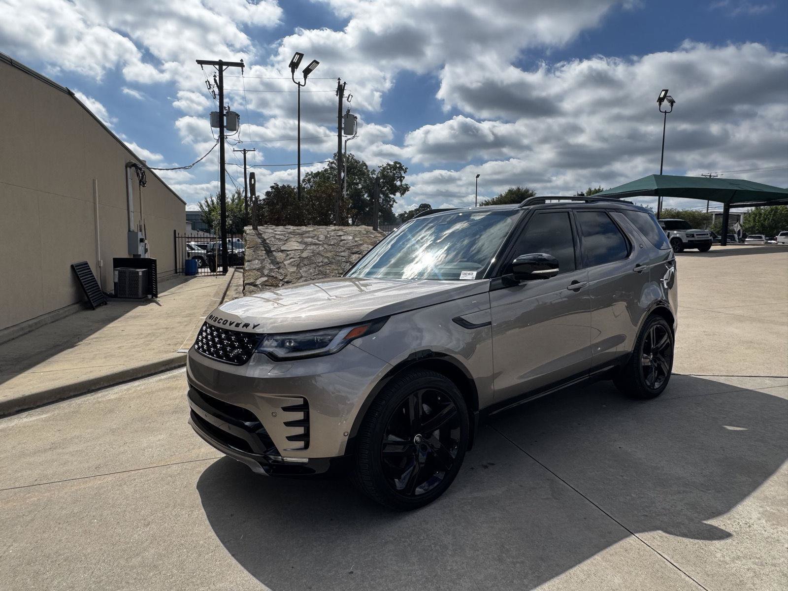 Used 2026 Land Rover Discovery Dynamic SE