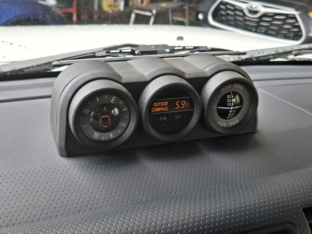 Used 2014 Toyota FJ Cruiser 4WD w/ Convenience Package image 21