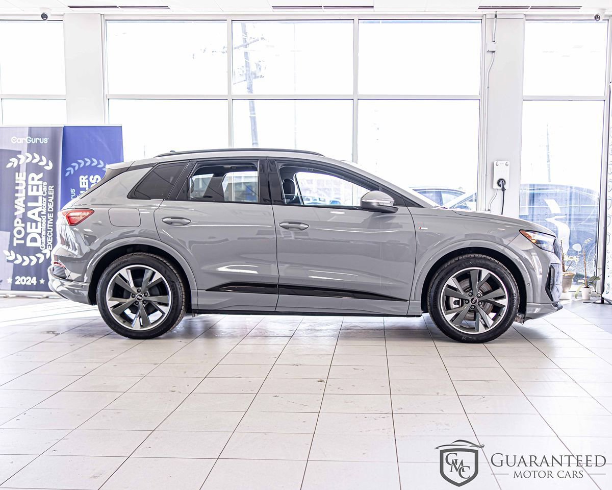 Used 2024 Audi Q4 e-tron Premium Plus w/ Premium Plus image 11