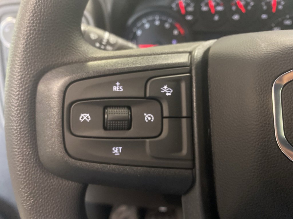 New 2025 GMC Sierra 3500 Pro image 21