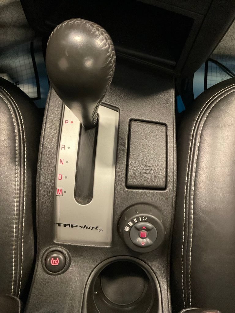 Used 2005 Pontiac Grand Prix GXP w/ Premium Audio Package FWD image 27