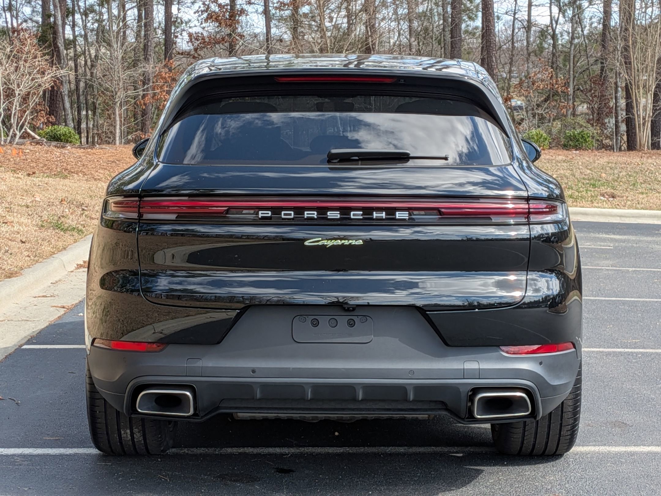Used 2025 Porsche Cayenne GTS AWD/4WD image 6