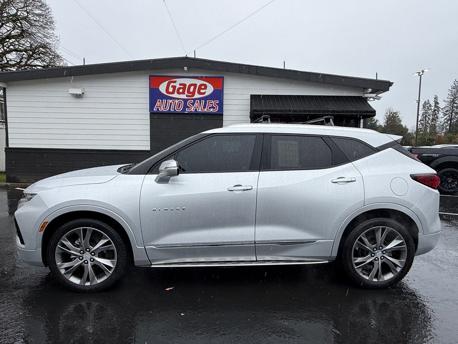 Used 2021 Chevrolet Blazer Premier w/ Driver Confidence II Package AWD/4WD image 3