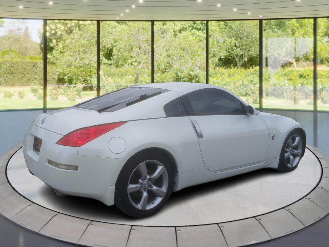 Used 2006 Nissan 350Z Enthusiast w/ (N93) Cargo Convenience Pkg image 5