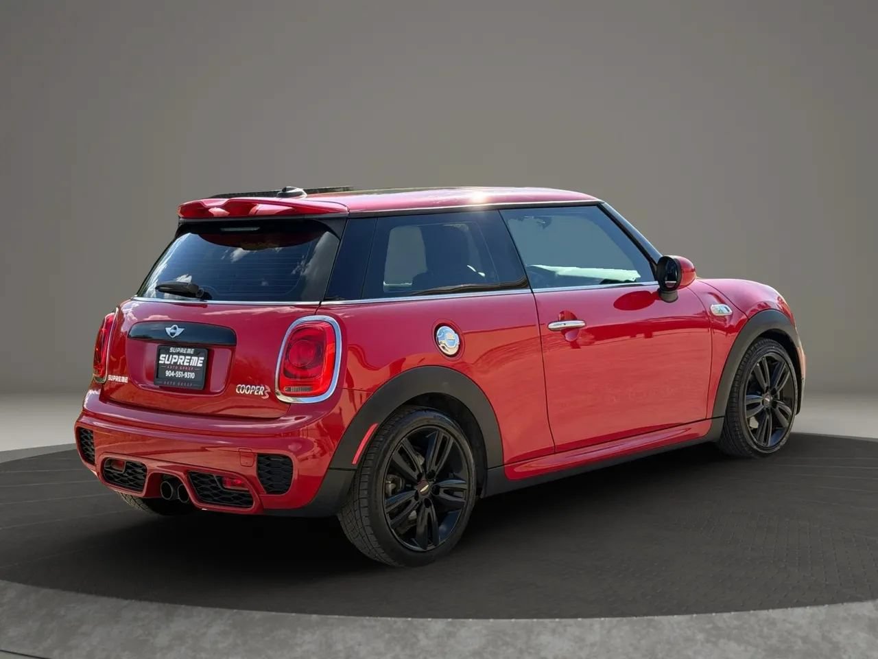 Used 2017 MINI Cooper S image 3