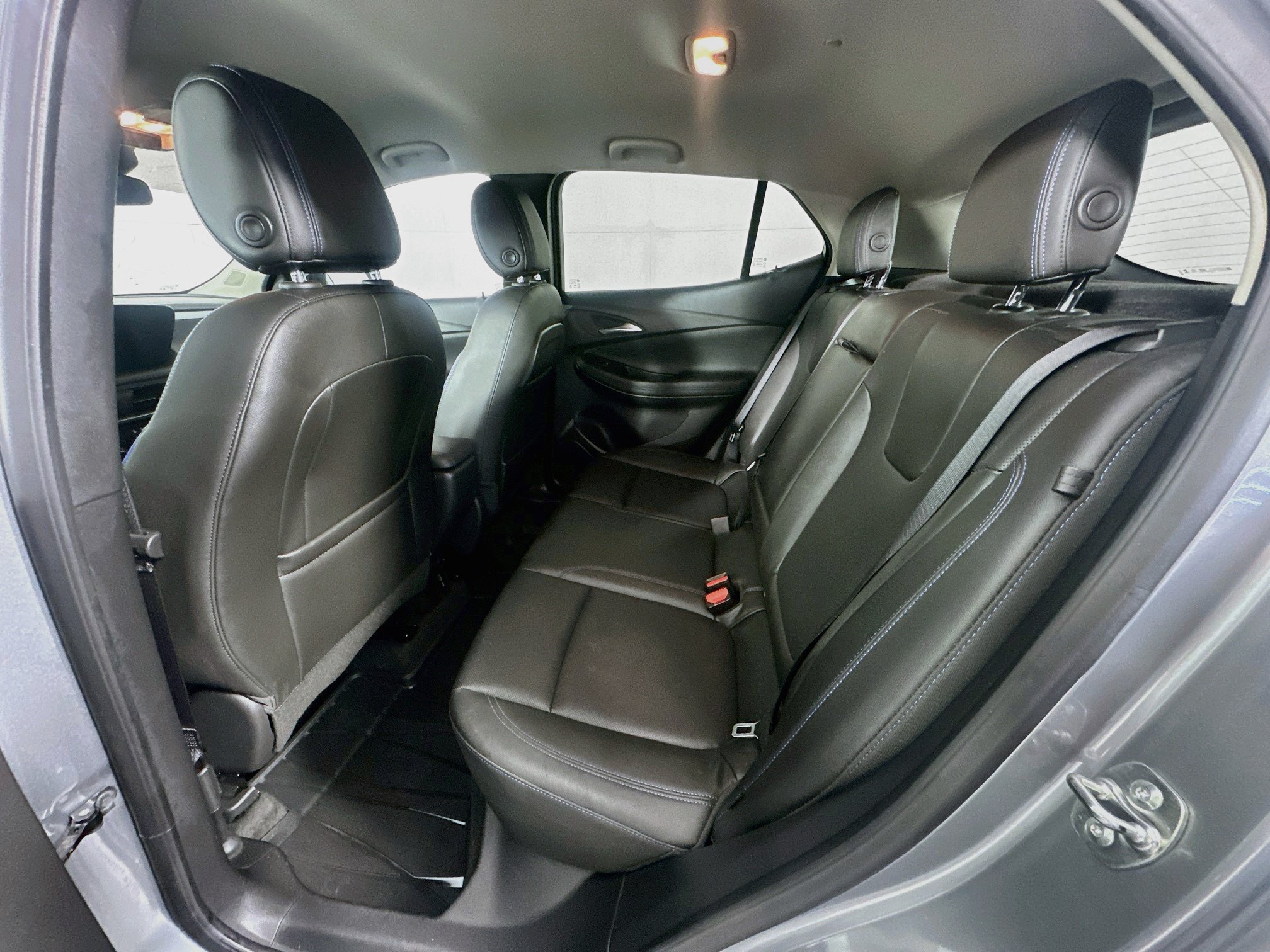 Used 2025 Buick Encore GX Sport Touring w/ Advanced Technology Package FWD image 26