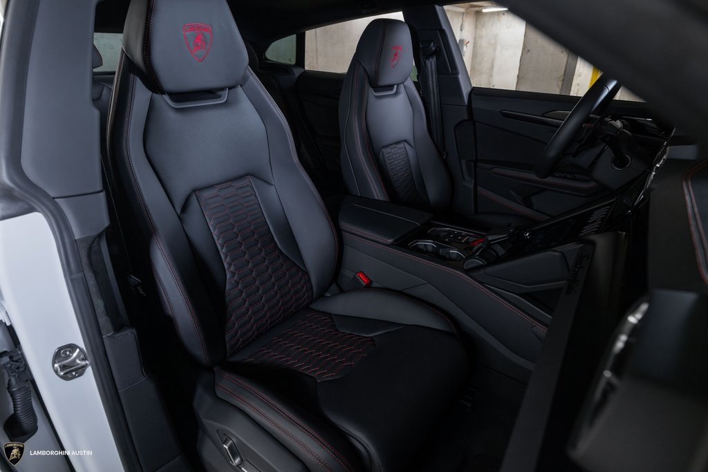 Used 2024 Lamborghini Urus S image 50