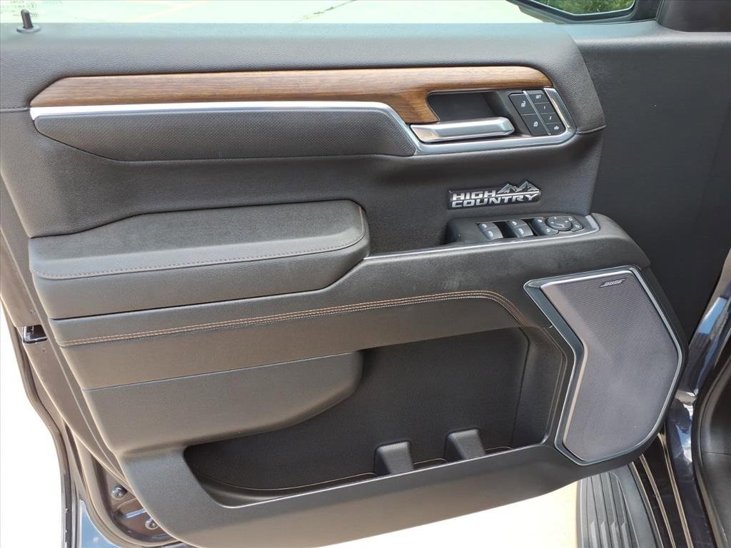 Certified 2023 Chevrolet Silverado 1500 High Country w/ Technology Package image 16