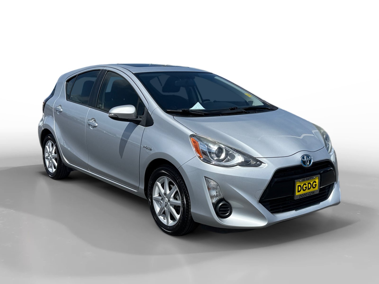 Used 2015 Toyota Prius C Three FWD image 7