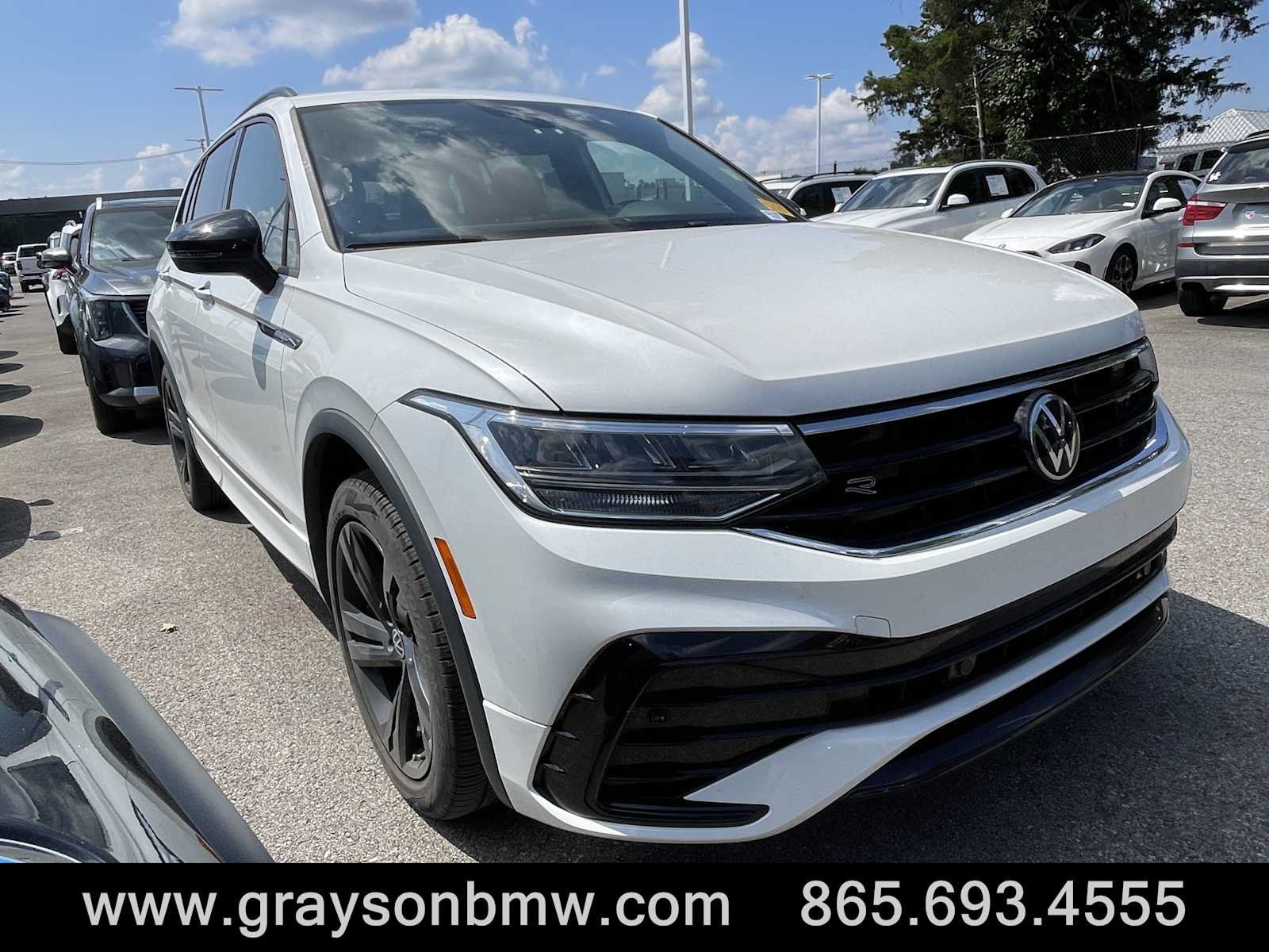 Used 2024 Volkswagen Tiguan SE R-Line
