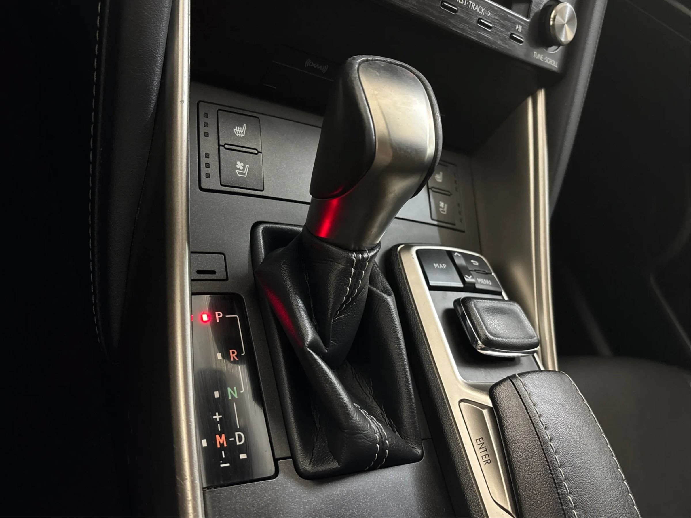 Used 2018 Lexus IS 300 AWD w/ Comfort Package image 44