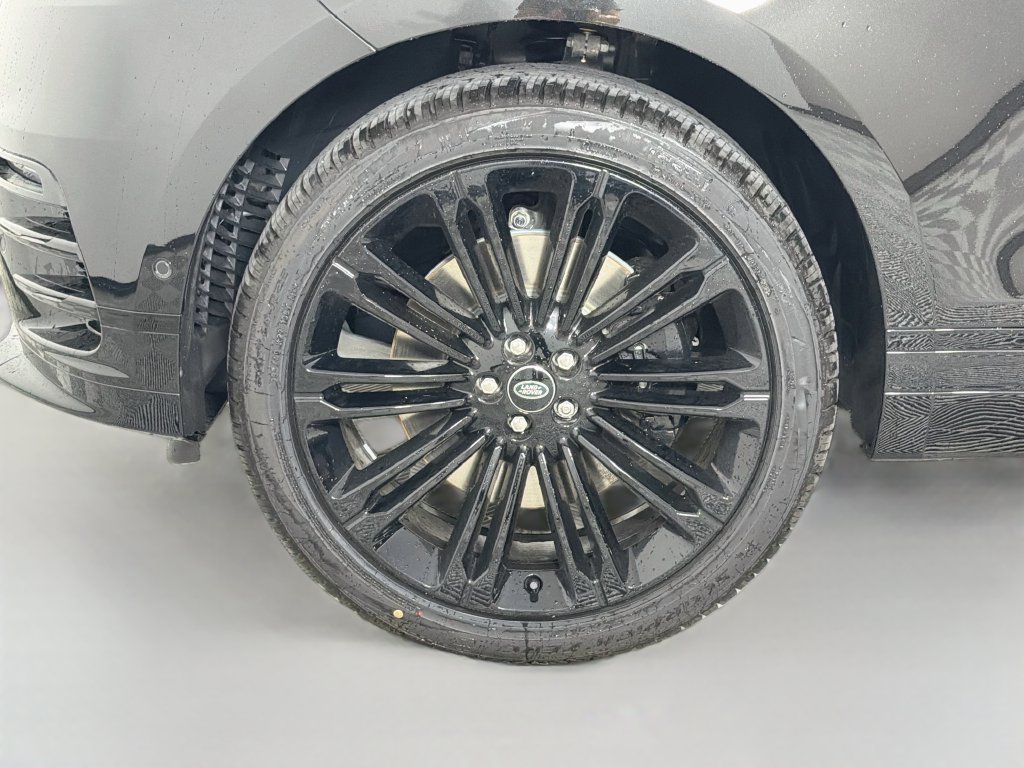 New 2026 Land Rover Range Rover Velar Belgravia AWD/4WD image 33