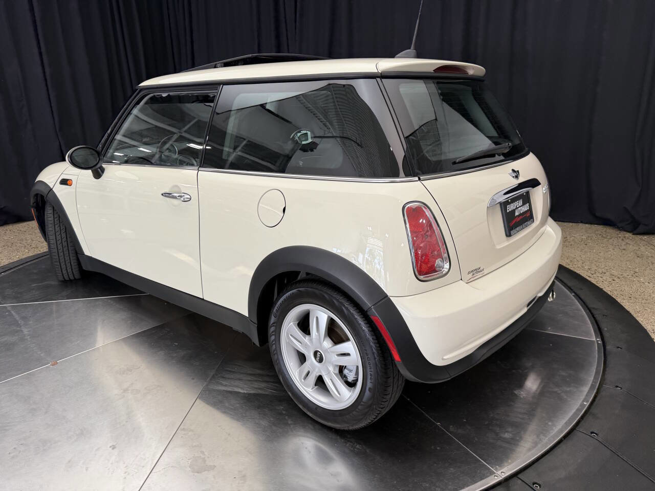 Used 2006 MINI Cooper Hardtop image 9