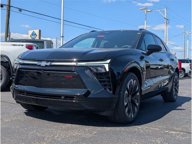 New 2026 Chevrolet Blazer EV RS image 3