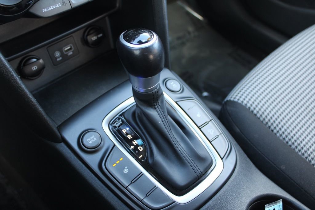 Used 2021 Hyundai Kona SEL w/ Cargo Package image 38