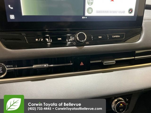 Used 2025 Mitsubishi Outlander SE image 17