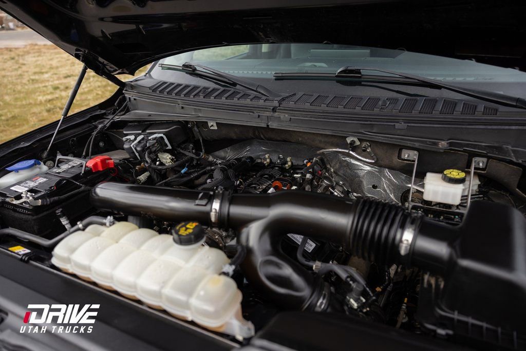 Used 2024 Ford Expedition Max XLT image 27