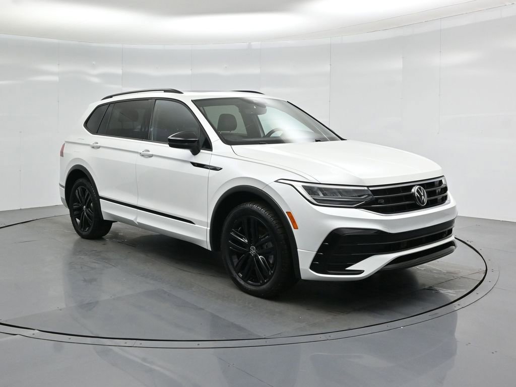Used 2022 Volkswagen Tiguan SE R-Line FWD image 55