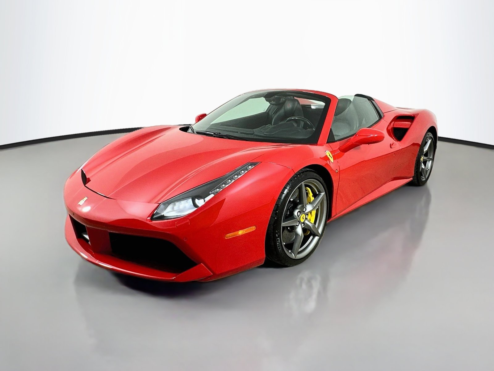 Used 2018 Ferrari 488 Spider RWD image 63