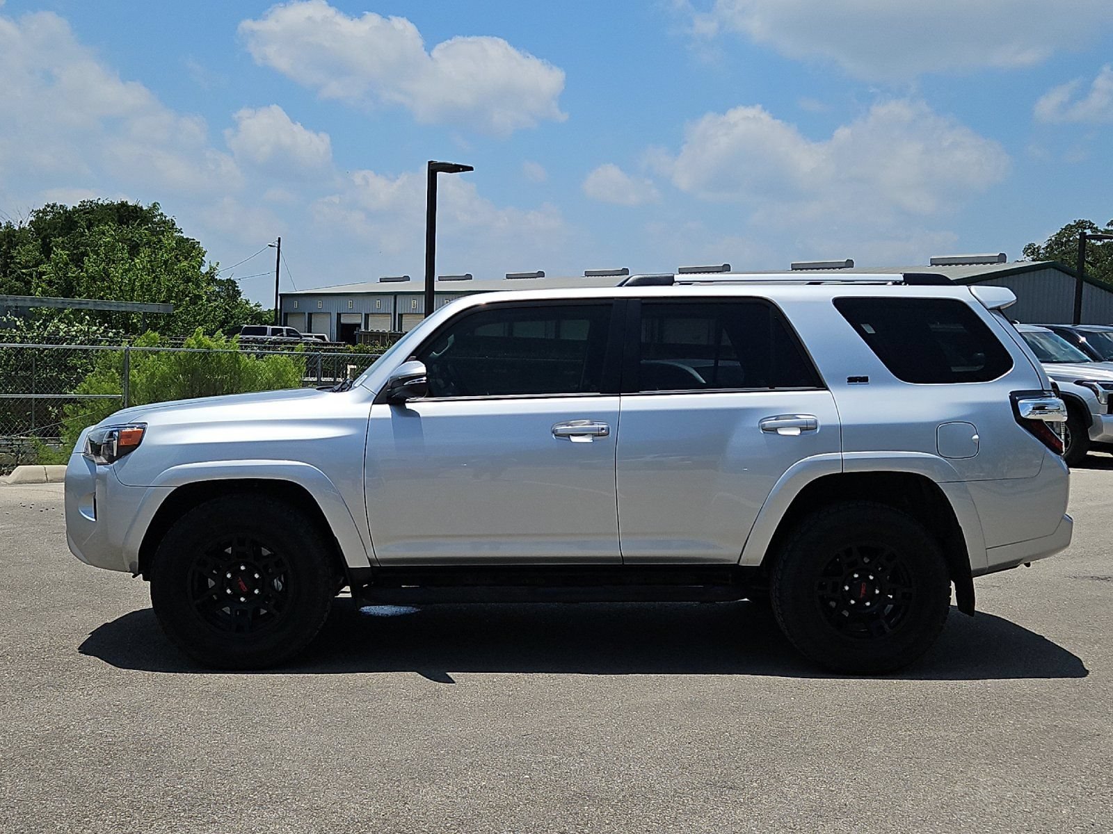 Certified 2023 Toyota 4Runner SR5 Premium w/ Moonroof Package RWD image 2