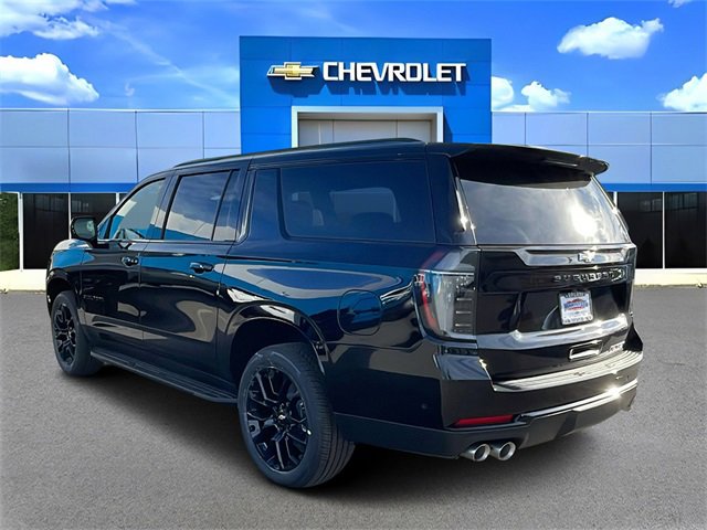 New 2026 Chevrolet Suburban RST image 5
