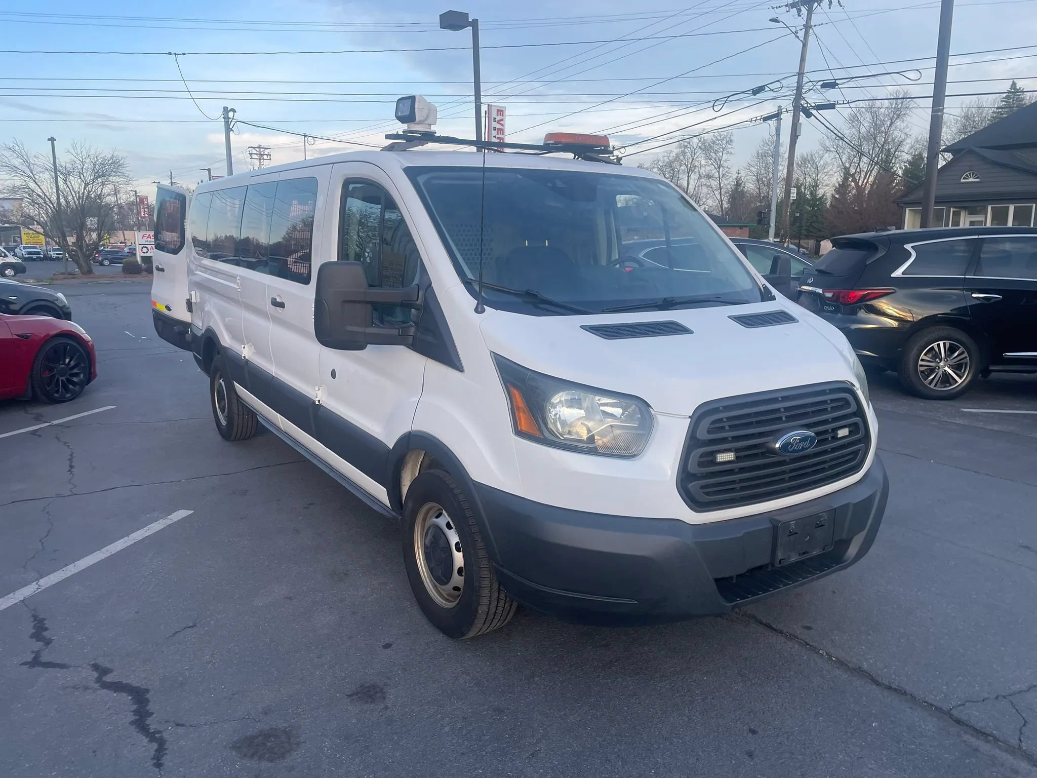 Used 2016 Ford Transit 350 148 Low Roof RWD image 2