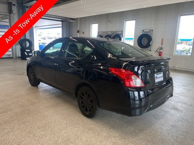 Used 2019 Nissan Versa SV FWD image 8