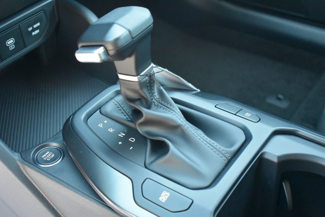 New 2026 Kia K4 FWD image 21