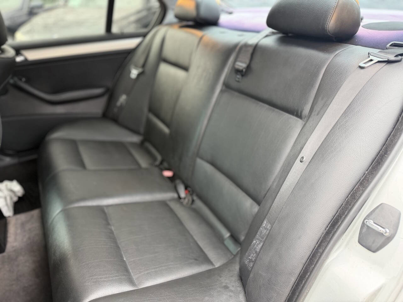 Used 2004 BMW 325i Sedan image 17