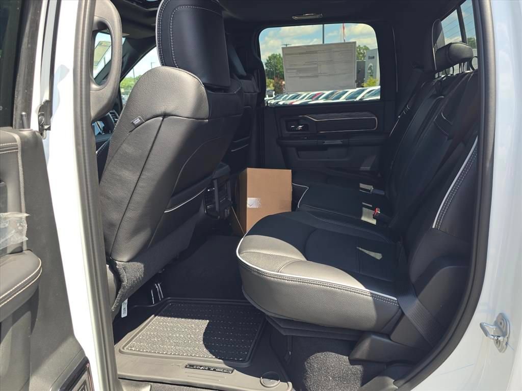 New 2027 RAM 2500 Limited AWD/4WD image 7