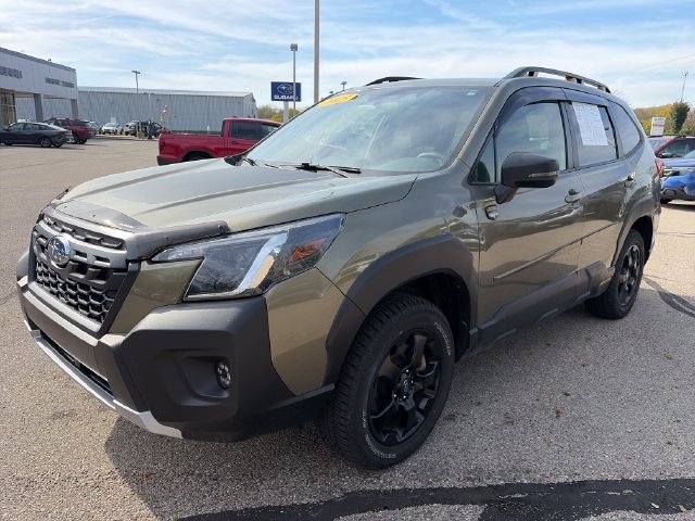 Certified 2025 Subaru Forester Wilderness AWD/4WD image 3