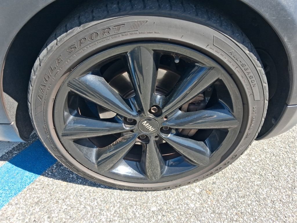 Used 2014 MINI Cooper Base image 14